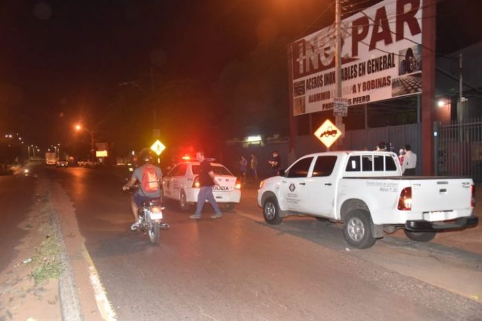 Mujer muere tras ser atropellada en Villa Elisa