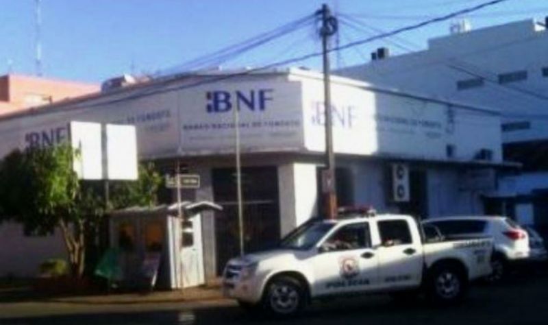 Cierran sucursal del BNF en Pedro Juan Caballero por caso positivo de Covid.