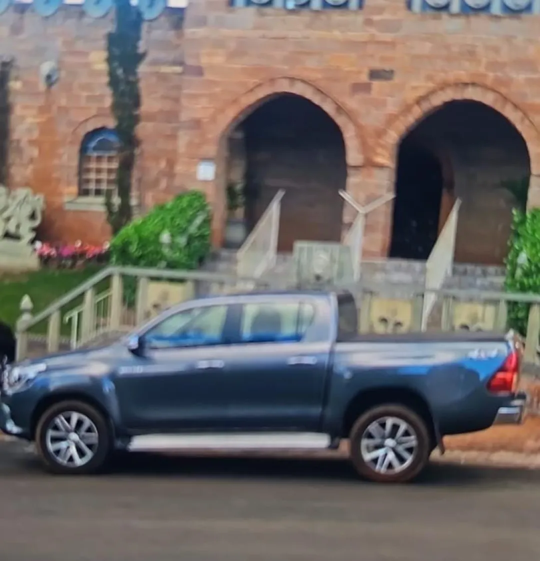 Una camioneta Hilux 2017 es robada a plena luz del día en Ponta Porá