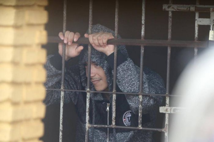 Denuncian brutal golpiza a reo que reveló esquema de escape