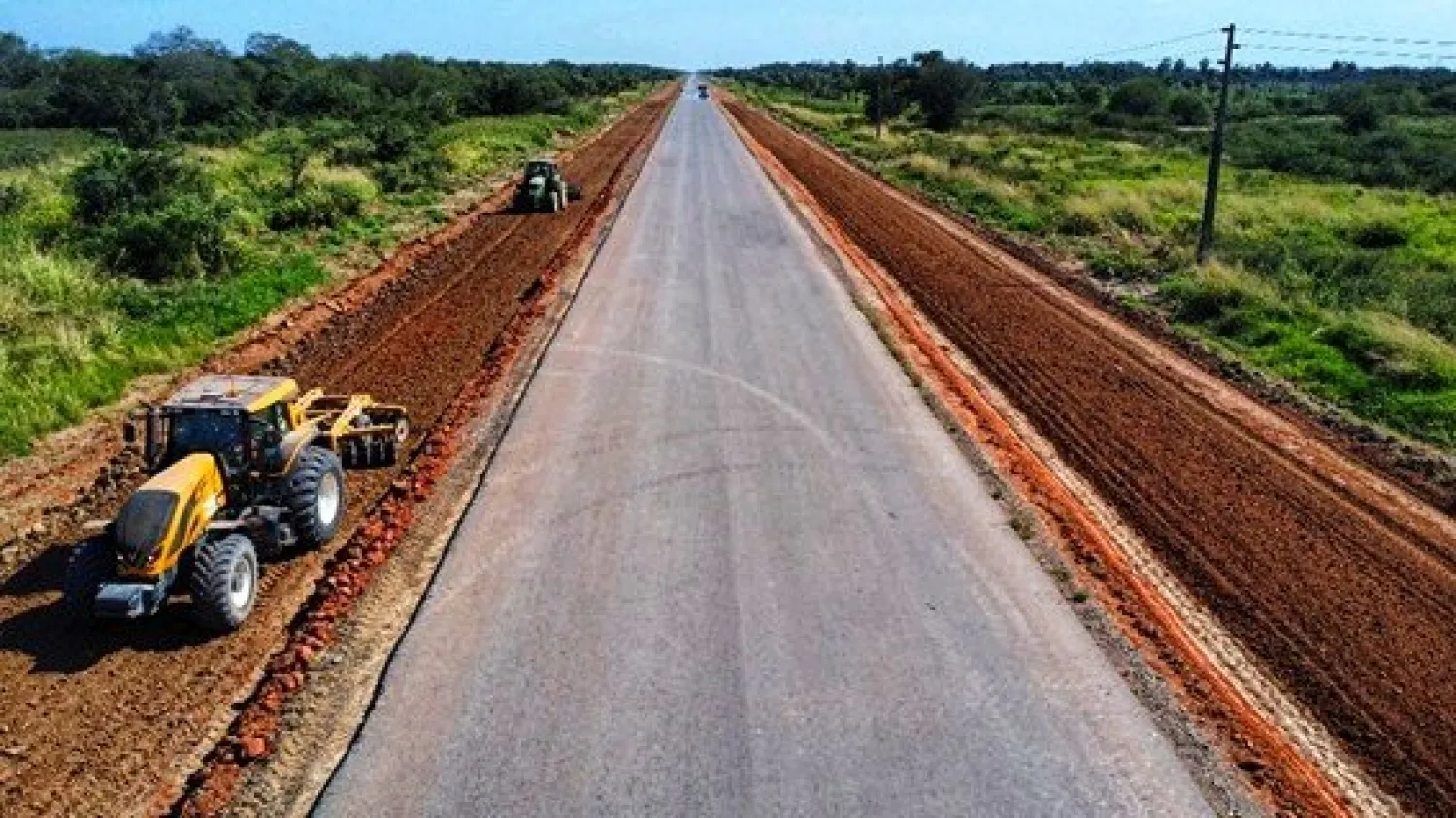 La ruta Concepción – Pozo Colorado estrena su primera capa de hormigón y se proyecta como clave para la Ruta Bioceánica