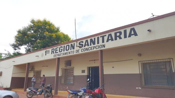 Concepción: Familiares del paciente de 70 años están dando positivo al COVID-19