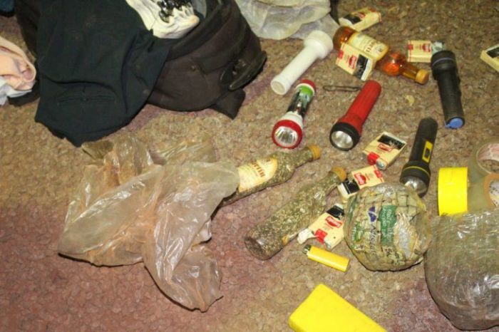Senad captura a cinco personas con casi 8 kilos de marihuana