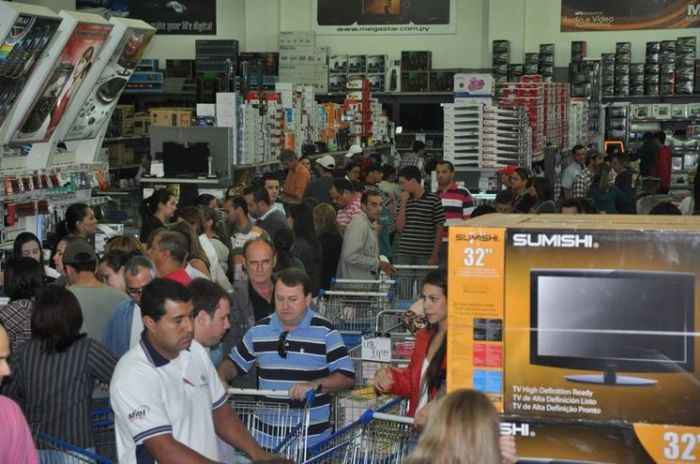 Comerciantes fronterizos señalan que están en peligro miles de puestos de trabajo