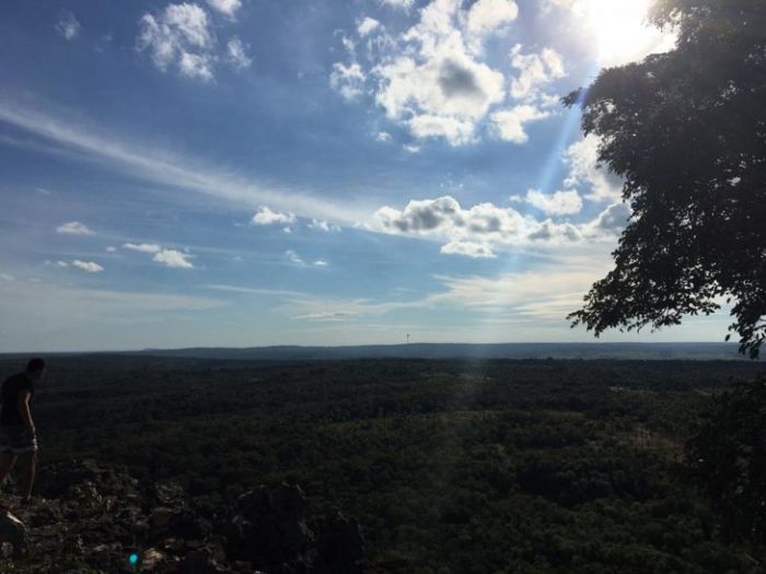 Meteorología anuncia jueves fresco a cálido y sin lluvias