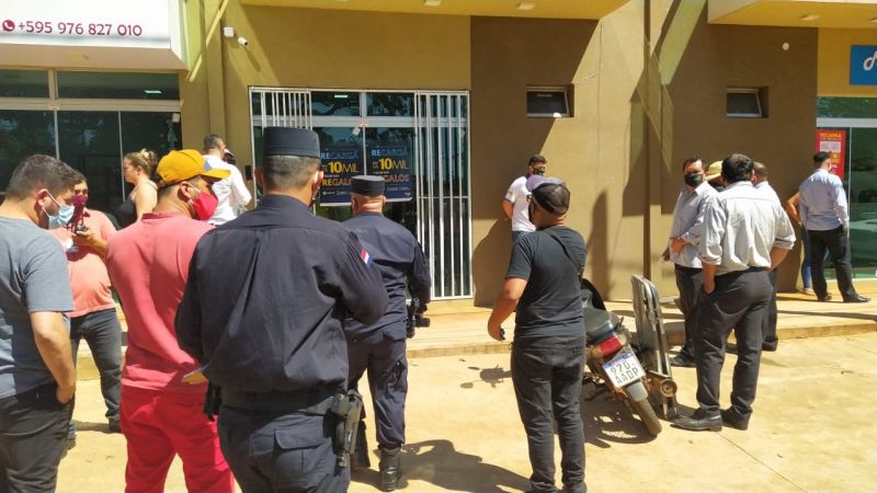 Intentó asesinar a su ex novia y luego se suicidó