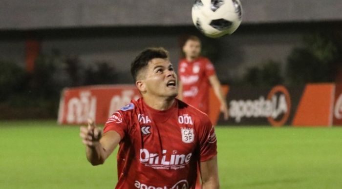 Olimpia adquiere dos nuevos valores