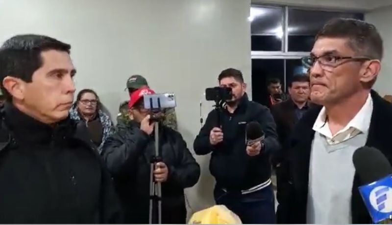 Ronald Acevedo: “Éstos policías de acá están todos con el narcotráfico”