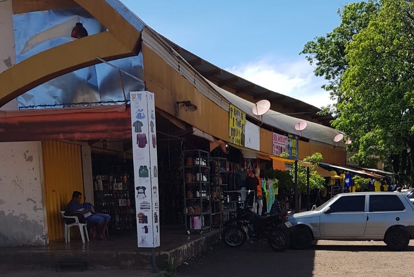 Escasa actividad comercial se registra en el sector turístico de compras