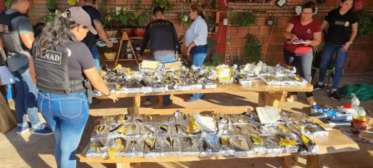 Incautan importante cantidad de cocaína en Limpio 