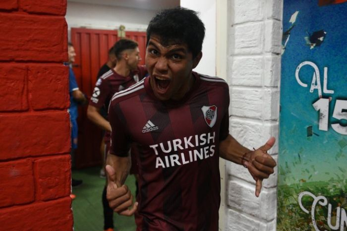 Robert Rojas le da un valioso triunfo a River Plate