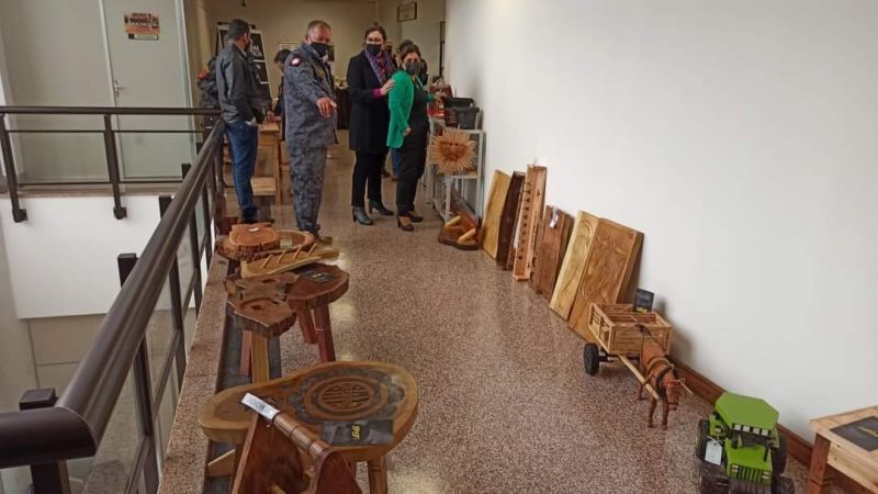 Internos exponen artesanía en el Palacio de Justicia de Pedro Juan Caballero