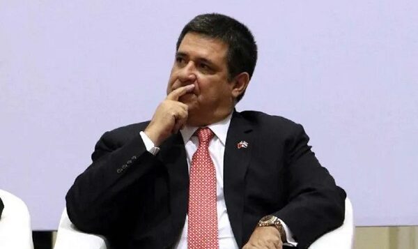 Lanzan advertencia a los que compren bienes de Horacio Cartes