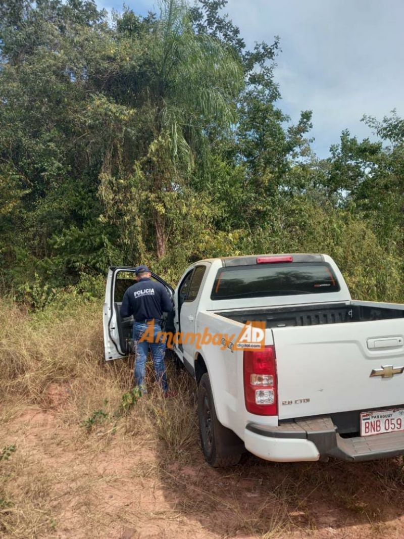 Tras persecución policial en Bella Vista Norte recuperan camioneta hurtada de Porto Murtinho (MS)