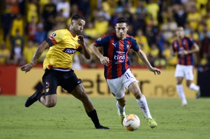 Cerro Porteño apela a la presión de su gente para batir a Barcelona