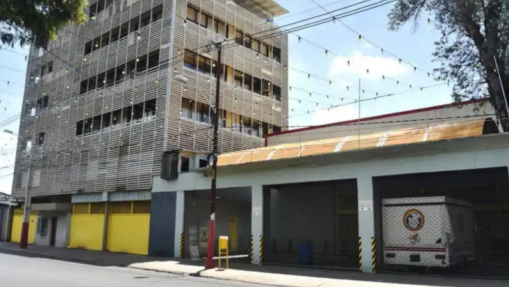 Reportan otra fuga de amoníaco en fábrica de Ochsi y con trabajadores hospitalizados