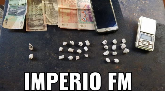 Operaba bajo fachada de una despensa y vendía droga "al menudeo"