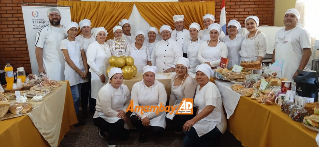 Curso de panadero y confitero finalizó con 24 participantes en el SNPP