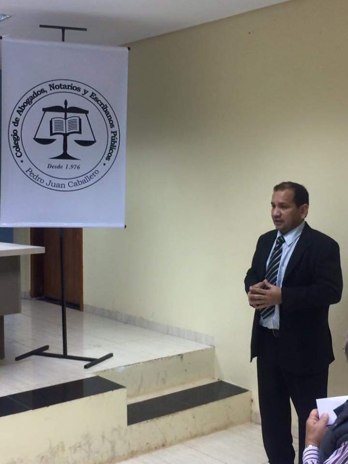Integrantes del colegio de abogados se reunieron con ministro en PJC.