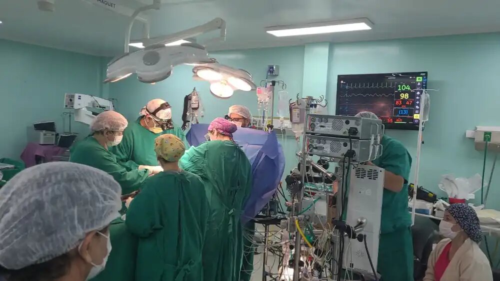 María Luján tiene un nuevo corazón tras “compleja cirugía” de 14 horas y próximos días serán cruciales