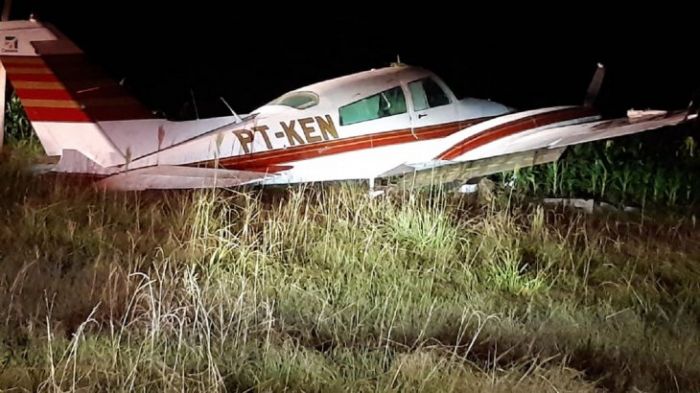 Avioneta con matrícula brasileña fue abandonada tras aterrizaje forzoso