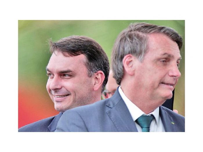 En Brasil investigan esquema de pagos de Flávio Bolsonaro