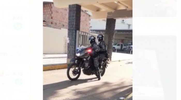 Robacoches balean a dos agentes del Grupo Lince