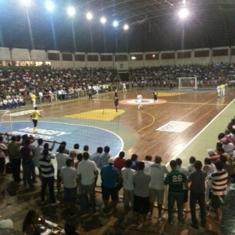 “Coloso de Peroba”, la historia de un Estadio Polideportivo Municipal (2ª Parte)