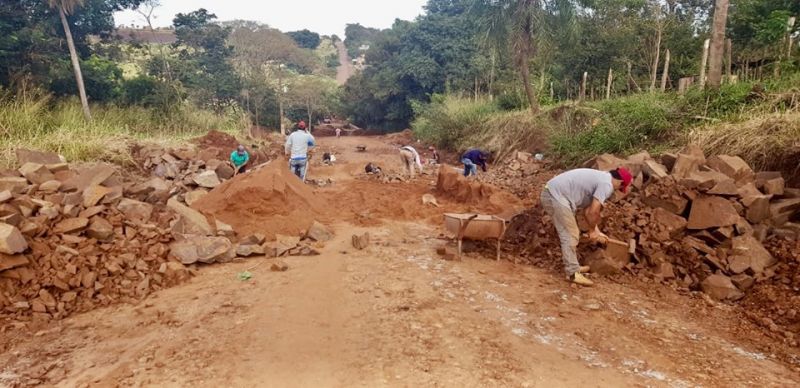 Solicitan construcción de un Polideportivo en Romero Cue