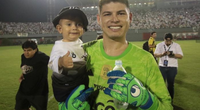 Brunito vive desde hoy en la historia de su querido Olimpia