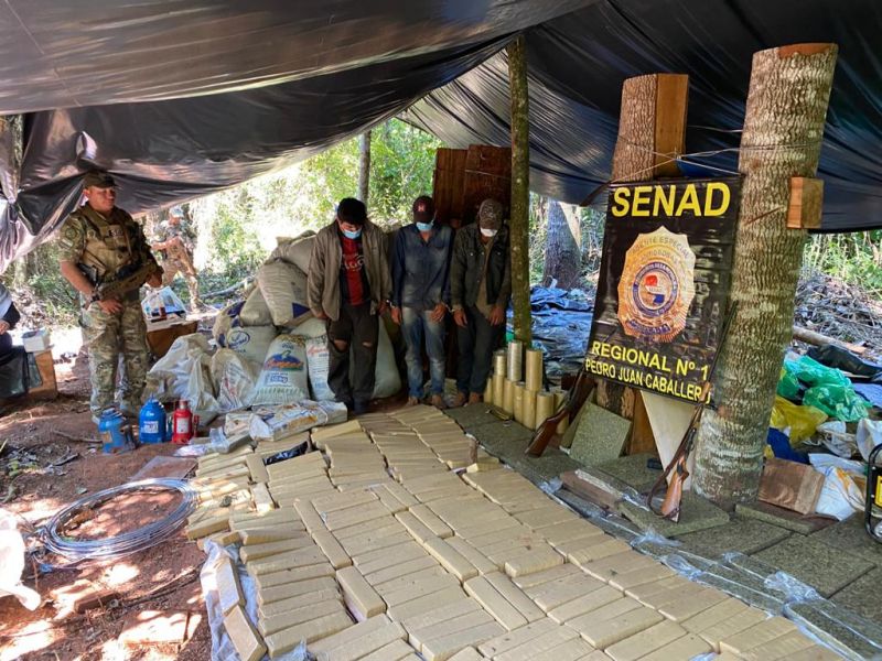Desmantelan campamento narco en Amambay e incautan más de 2 toneladas de marihuana