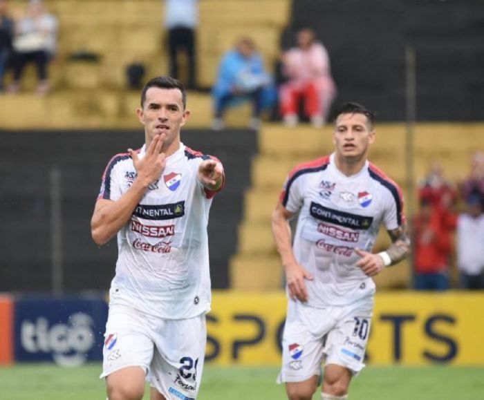 Nacional humilla a Guaraní y clasifica a la Sudamericana