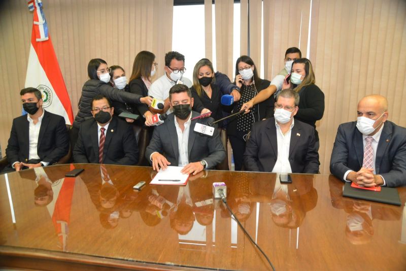 PGN2022: Equipo HC del Congreso pide aprobar a libro cerrado excepto Salud y Educación