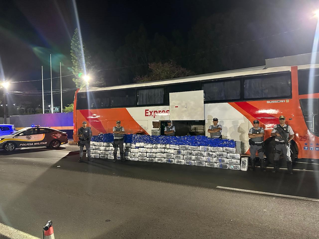 Policía de Carreteras (PRF) de São Paulo incauta autobús paraguayo con 1,5 toneladas de droga
