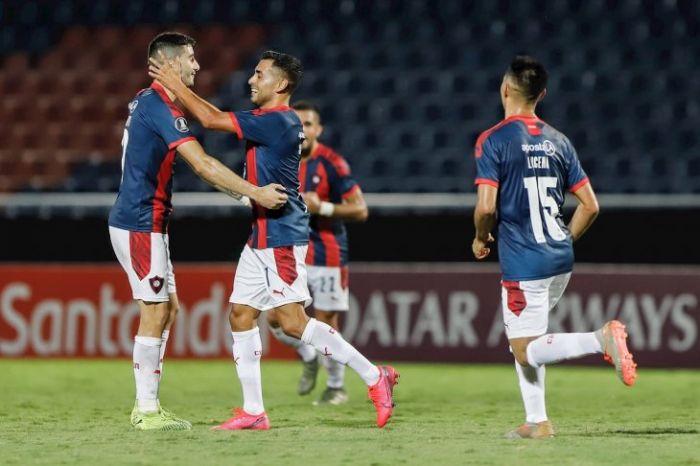 El golazo de la clasificación de Cerro Porteño