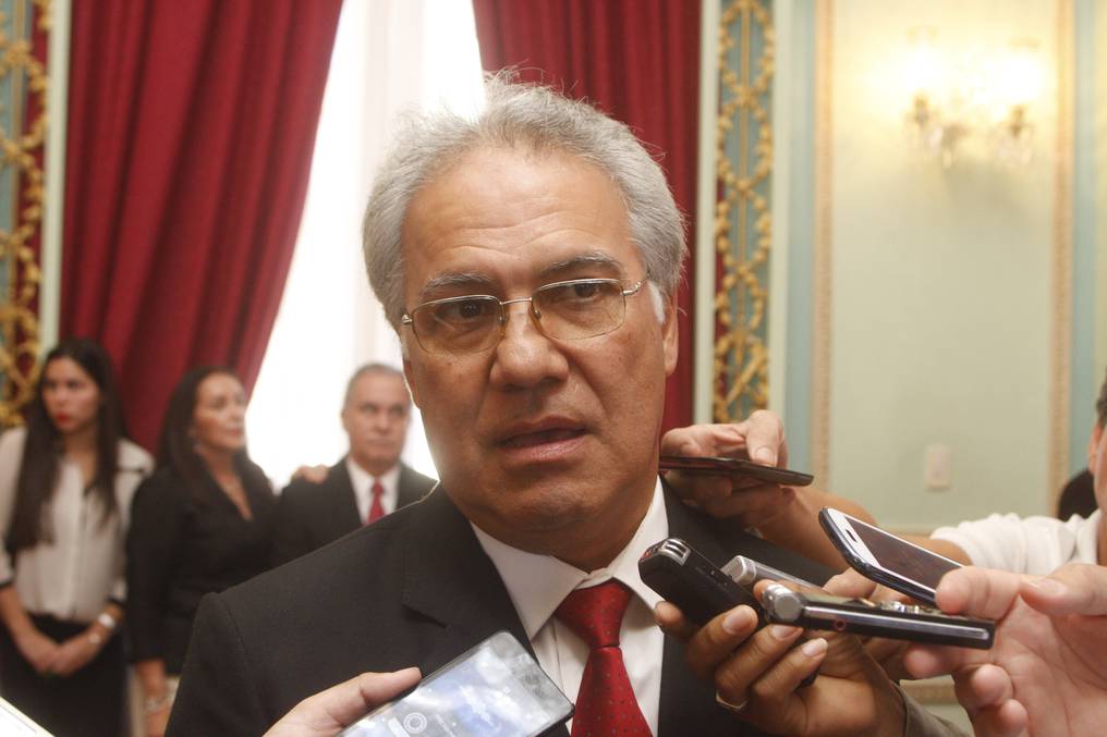 Exapoderado de Colorado Añeteté afirma que precandidatura de Wiens no corre