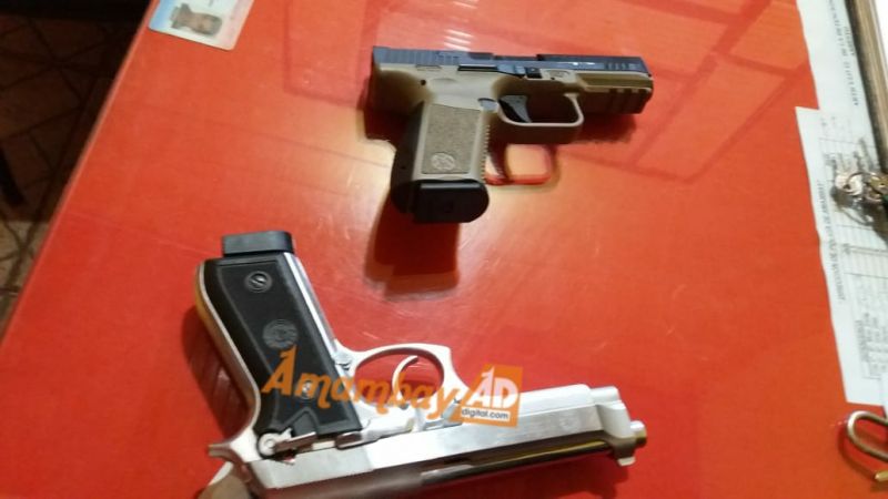 Detienen a dos hombres con armas de fuego en Jardín Aurora