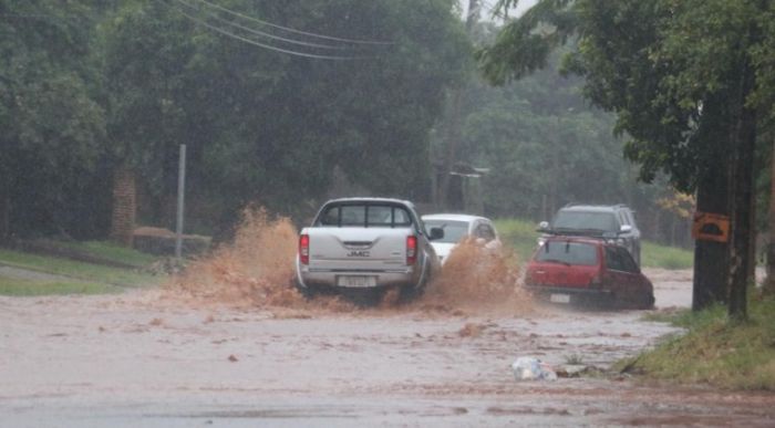 Anuncian lluvias y tormentas eléctricas toda la semana