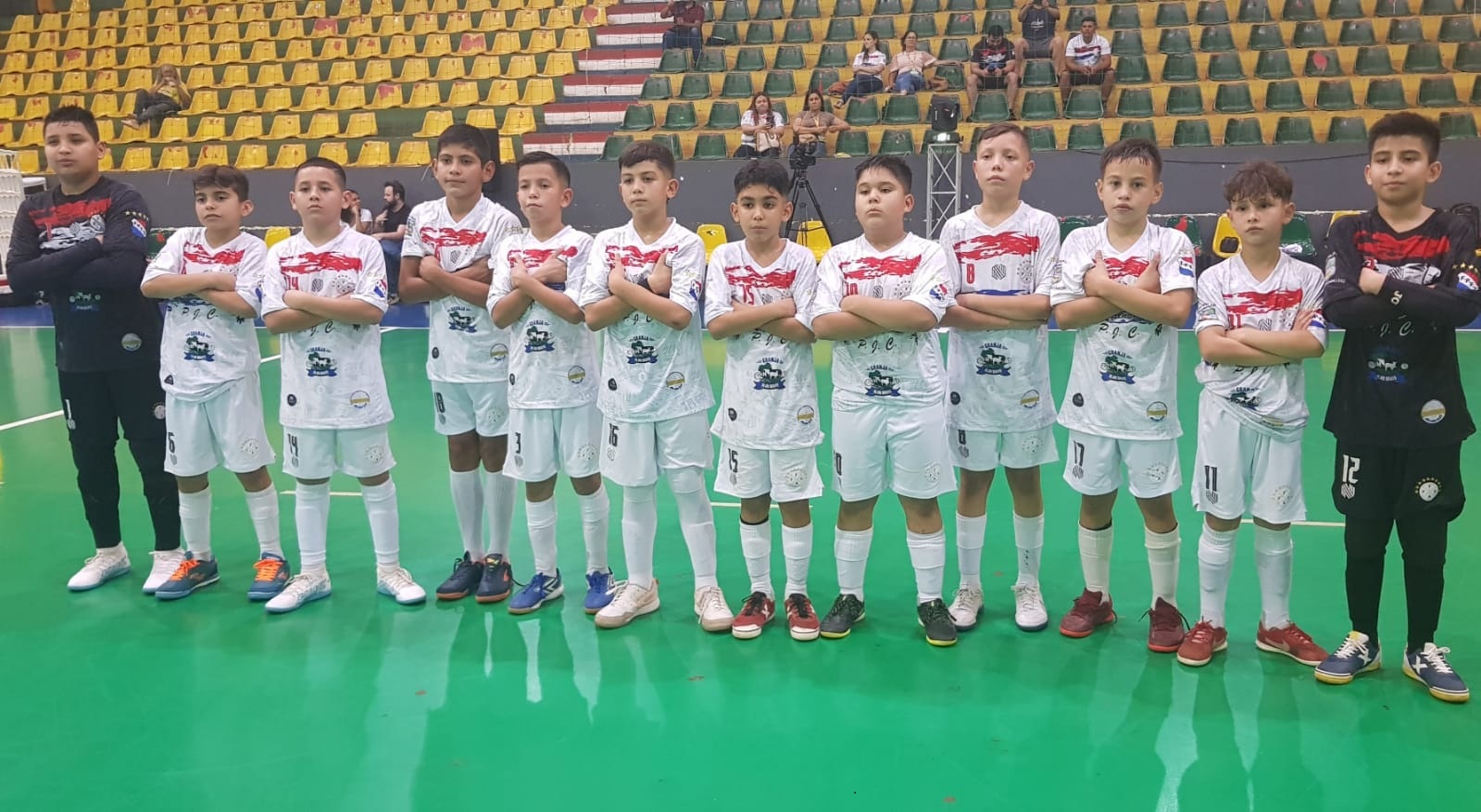Tras histórica remontada y en penales Amambay C11 clasificó a semifinales
