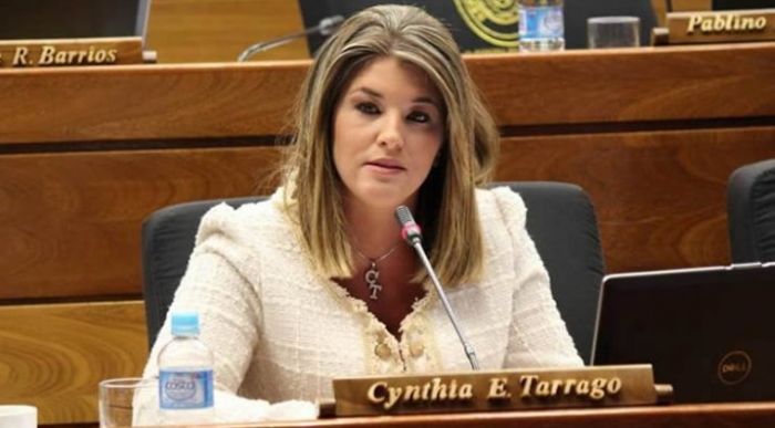 Tribunal de Conducta decide expulsar del padrón de la ANR a Cynthia Tarragó