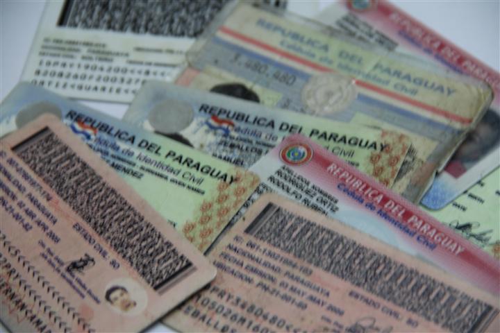 Fiscalía recuerda prohibición de compraventa de cédulas