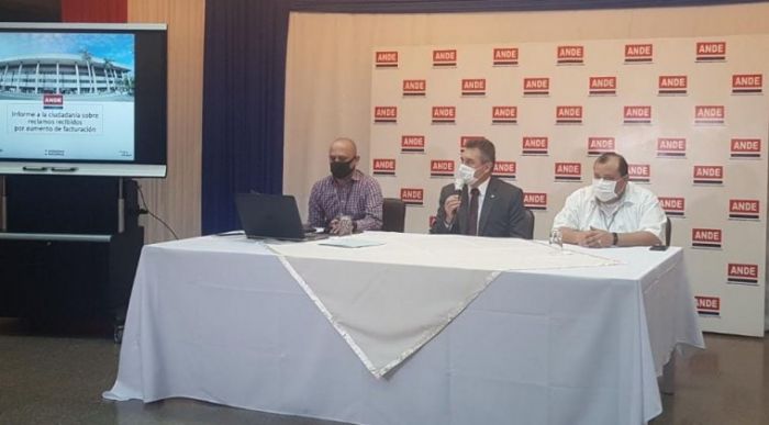 Denuncias de sobrefacturación: ANDE argumenta "error en estimación" del consumo de energía