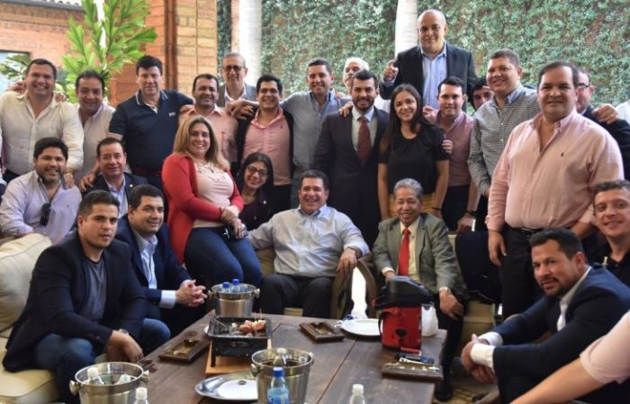 Tras larga dilación la Fiscalía abre investigación a Cartes