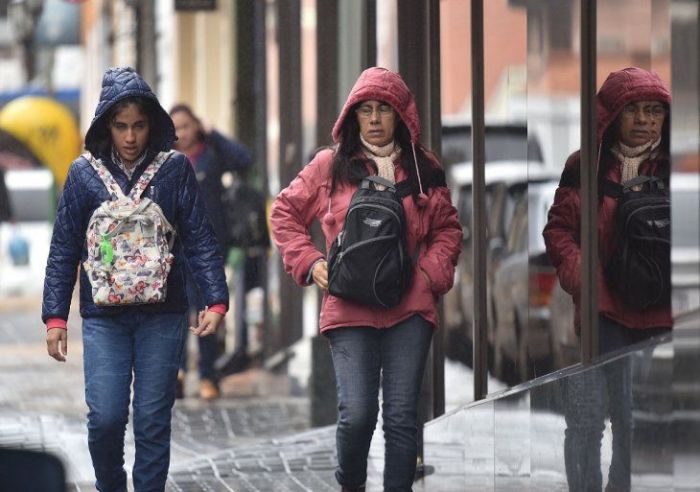 Clima frío a fresco prevalecerá este martes