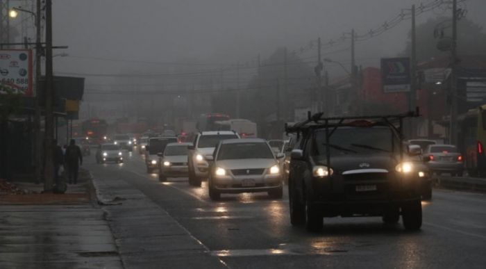 Pronostican día fresco, lluvias y tormentas