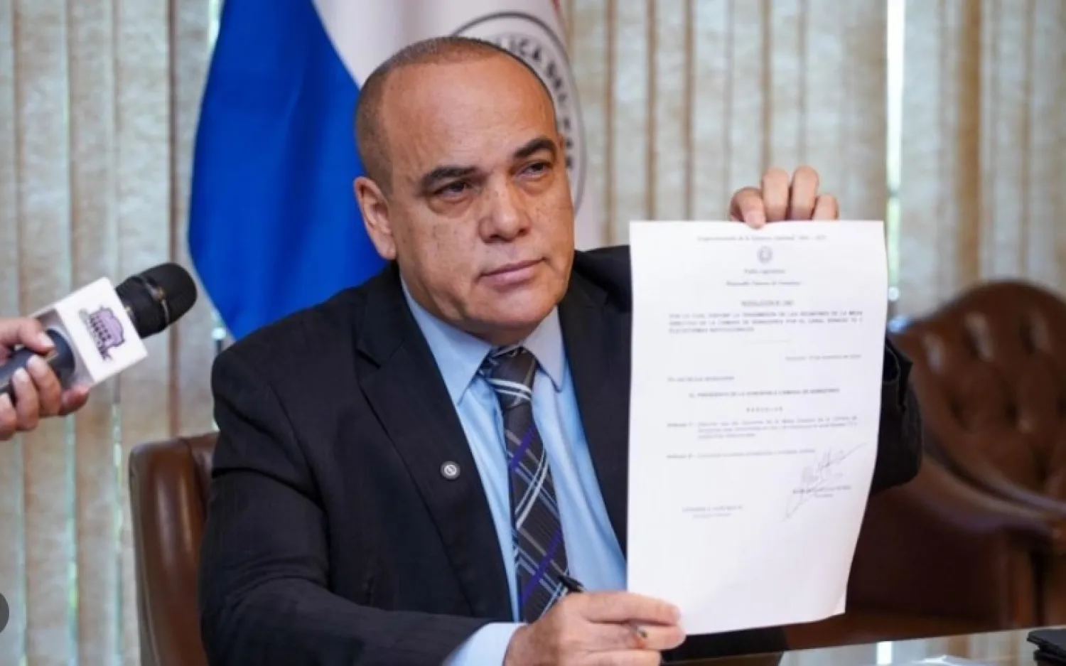 Buscan acortar el receso parlamentario y ampliar las vacaciones para trabajadores