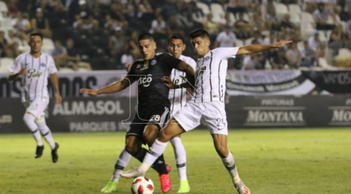 Muestran las dos jugadas más polémicas del fin de semana