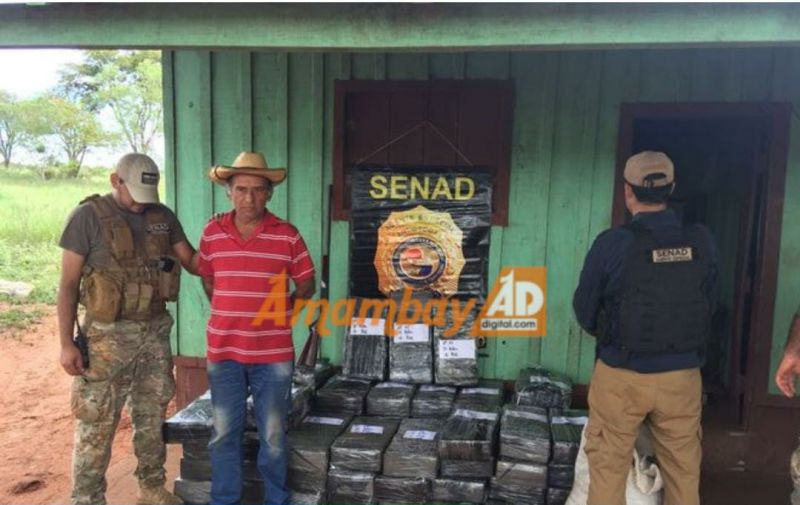 Condenan a 9 años de cárcel a un sujeto detenido con casi una tonelada de marihuana