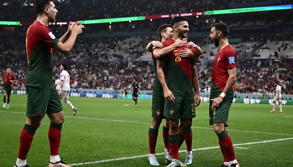 Portugal pasó a cuartos de final apabullando a Suiza