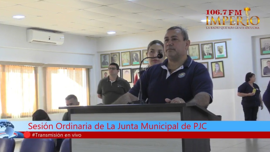 Comerciantes de la avenida Dr. Francia presentan quejas ante la Junta Municipal